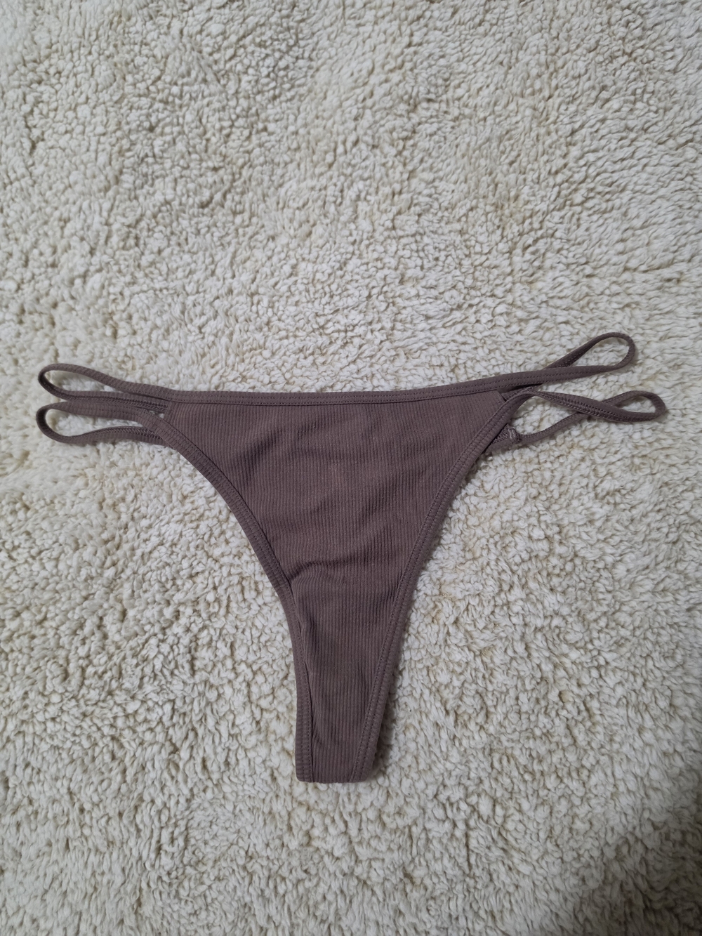 VS PINK Ribbed Thong Panty